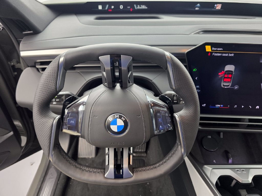 New 2027 BMW X5 xDrive40i w/ Climate Package AWD/4WD image 13