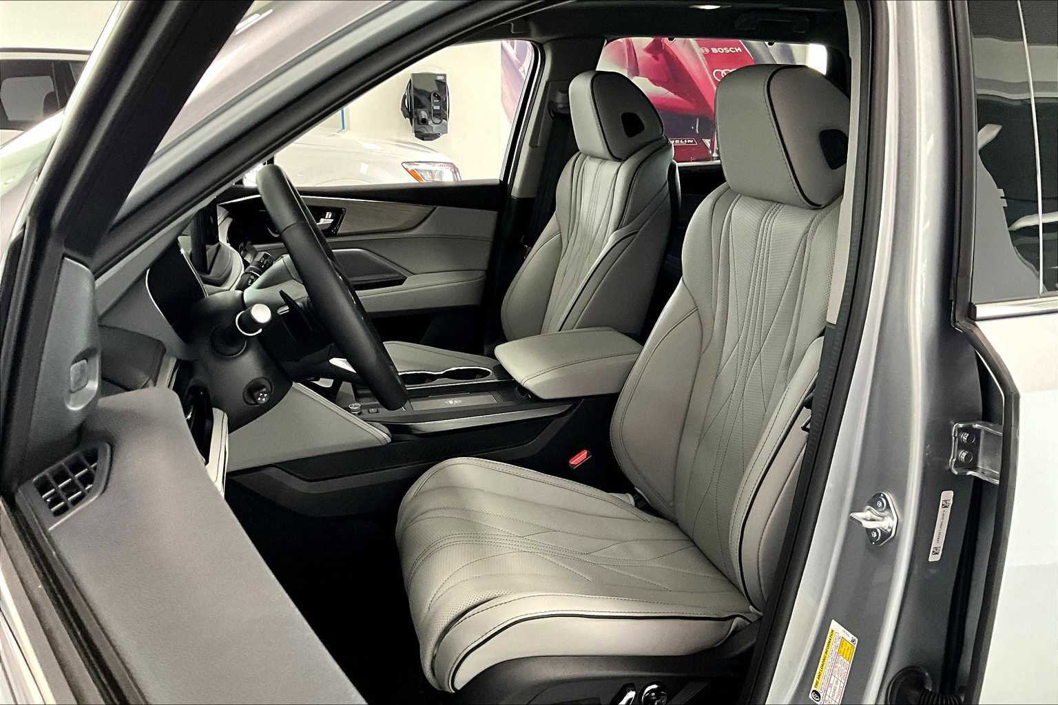 New 2026 Acura MDX SH-AWD w/ Advance Package image 9