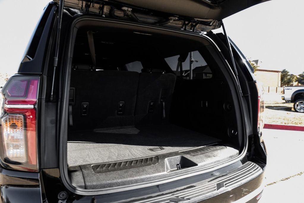 Used 2023 Chevrolet Suburban LS image 54