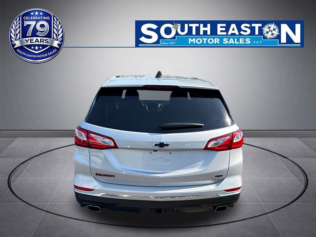 Used 2018 Chevrolet Equinox LT w/ Redline Edition AWD/4WD image 4