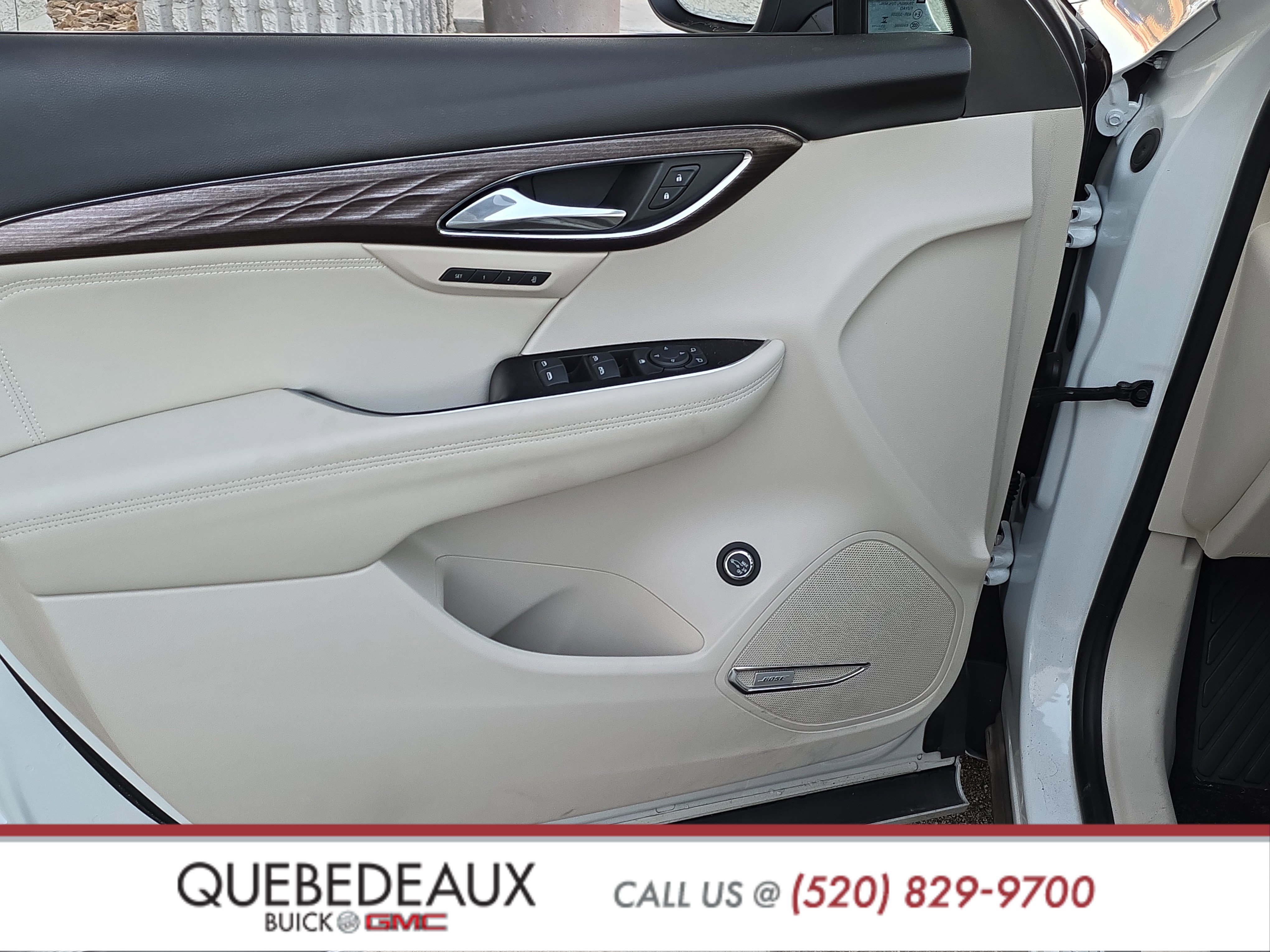 Used 2023 Buick Envision Avenir image 12