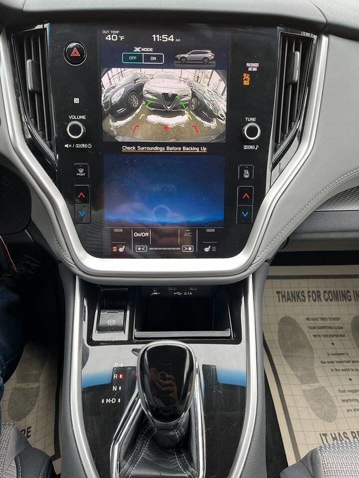 Used 2022 Subaru Outback Premium image 32