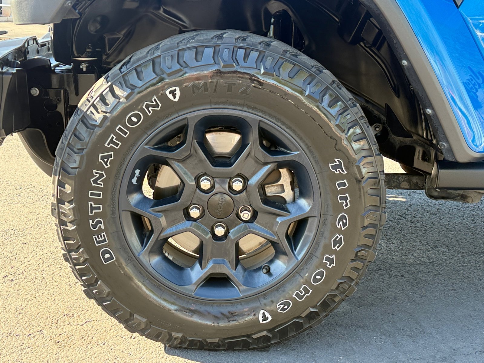 Used 2023 Jeep Gladiator Willys image 10