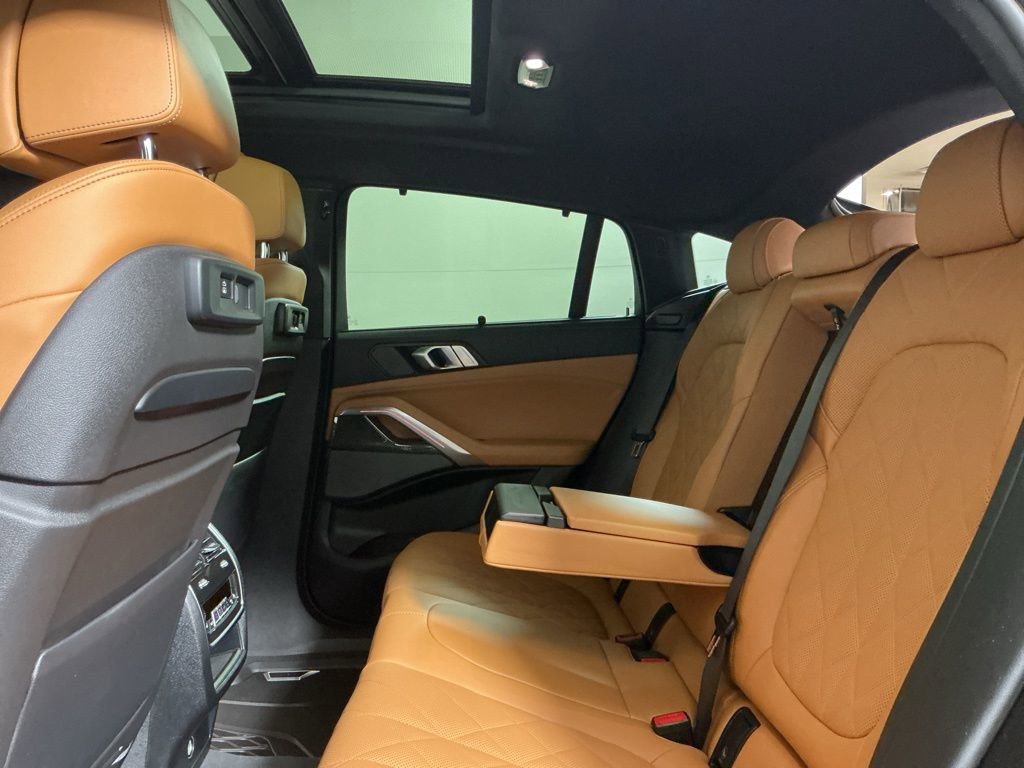 Certified 2023 BMW X6 M50i w/ Executive Package AWD/4WD image 27