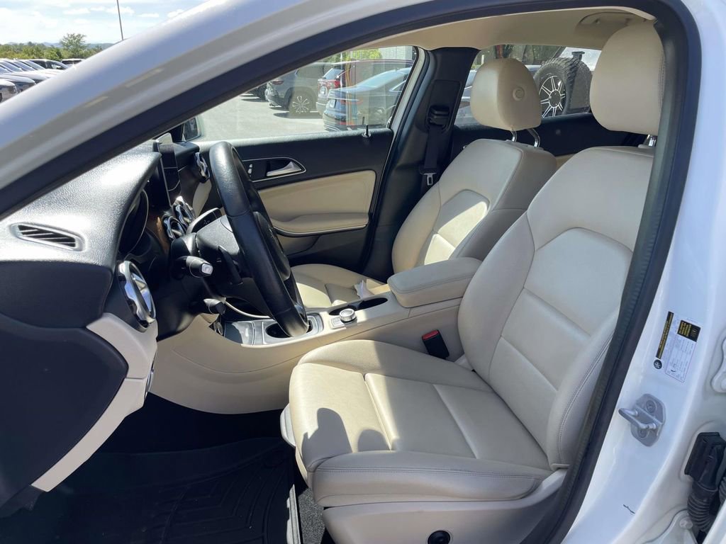 Used 2018 Mercedes-Benz GLA 250 4MATIC image 8