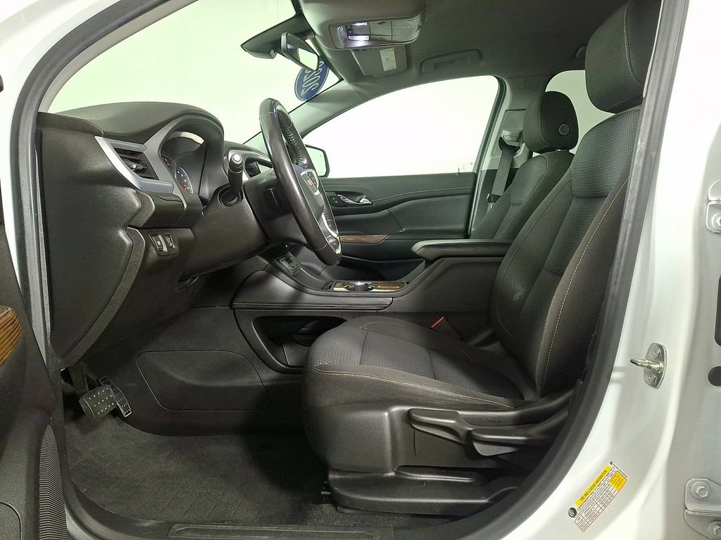 Used 2020 GMC Acadia SLE w/ LPO, Floor Liner Package FWD image 15