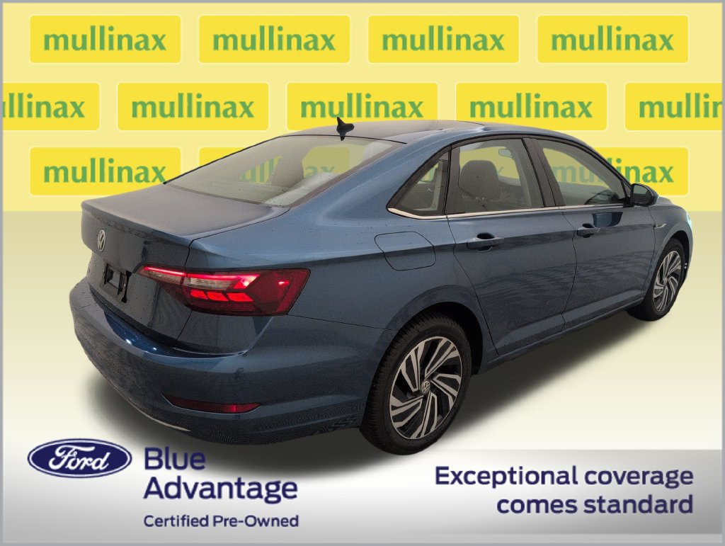 Used 2021 Volkswagen Jetta SEL FWD image 3