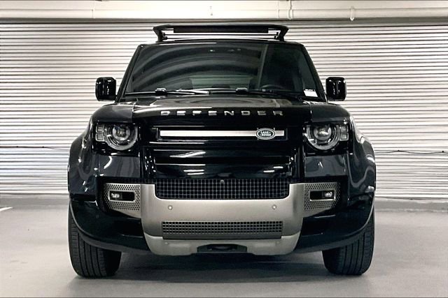 Certified 2022 Land Rover Defender 110 X AWD/4WD image 2