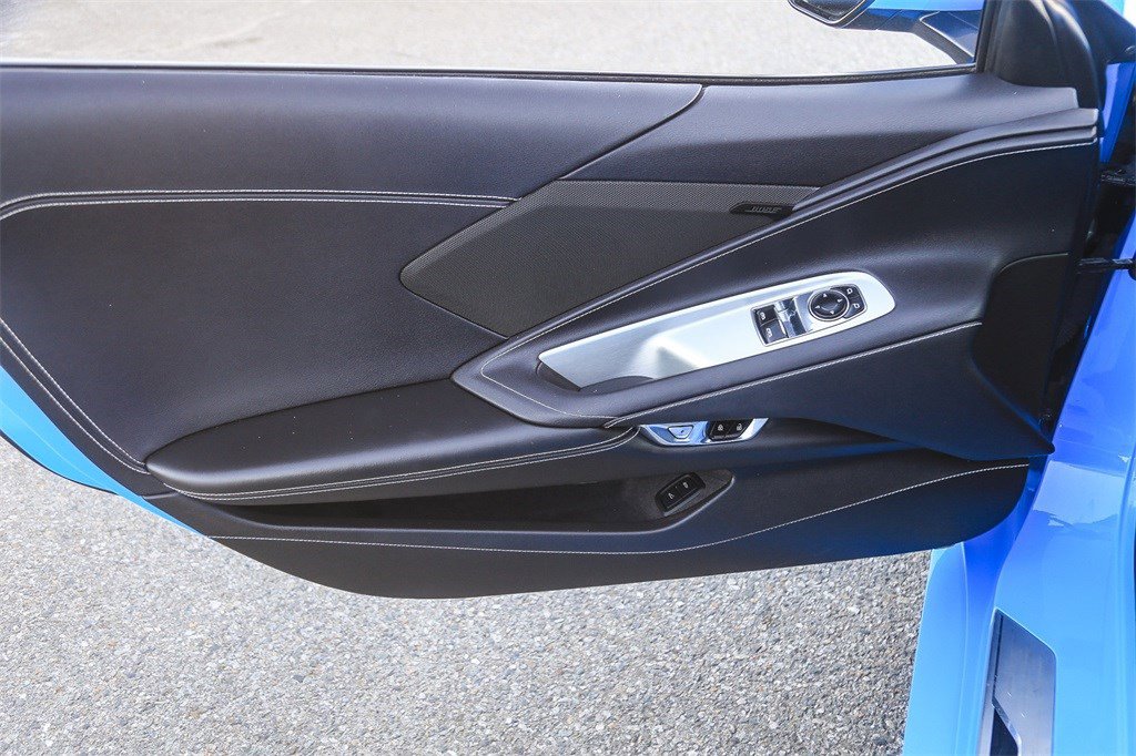 Used 2023 Chevrolet Corvette Stingray Coupe w/ Z51 Performance Package image 15