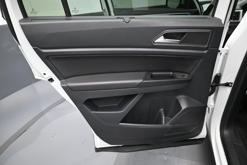Used 2018 Volkswagen Atlas SE FWD image 19