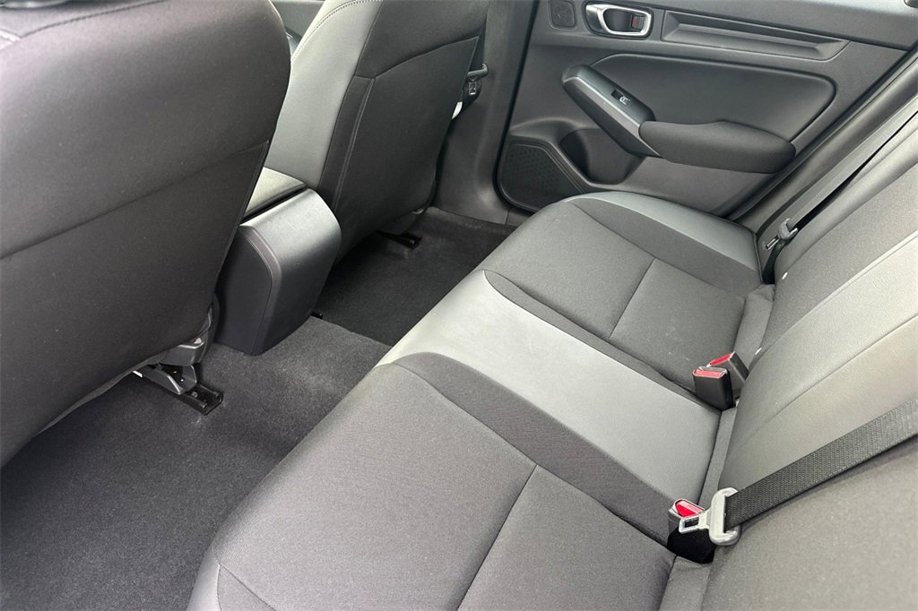 Used 2025 Honda Civic Sport image 11