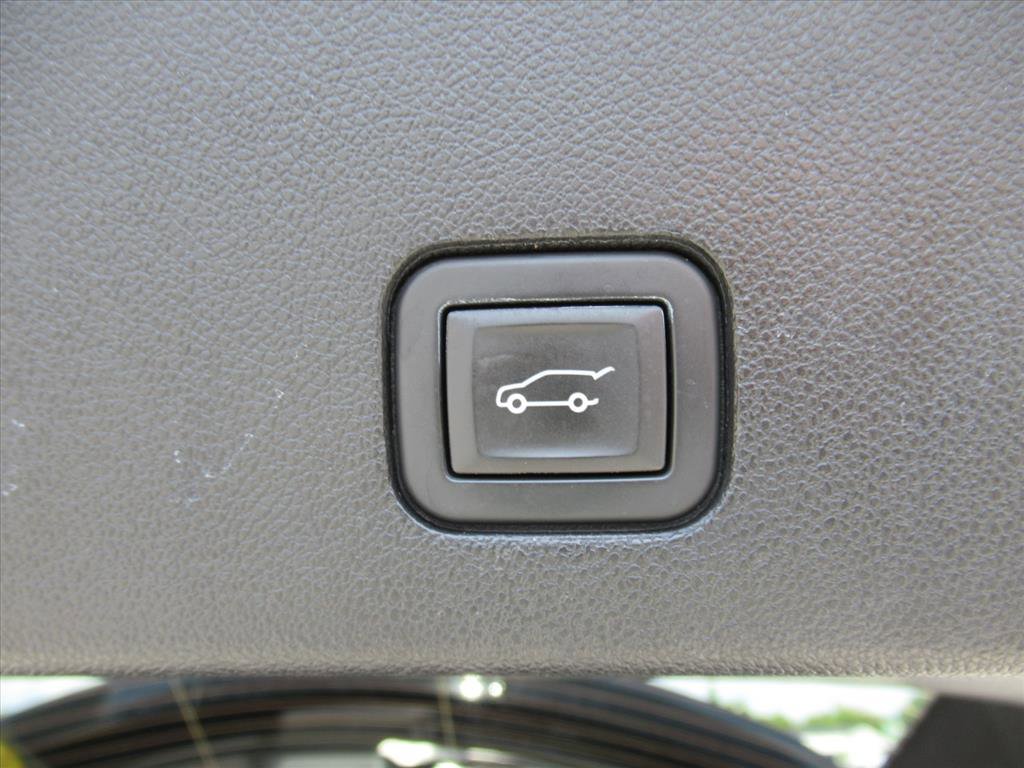 Used 2022 Cadillac XT6 Luxury image 33