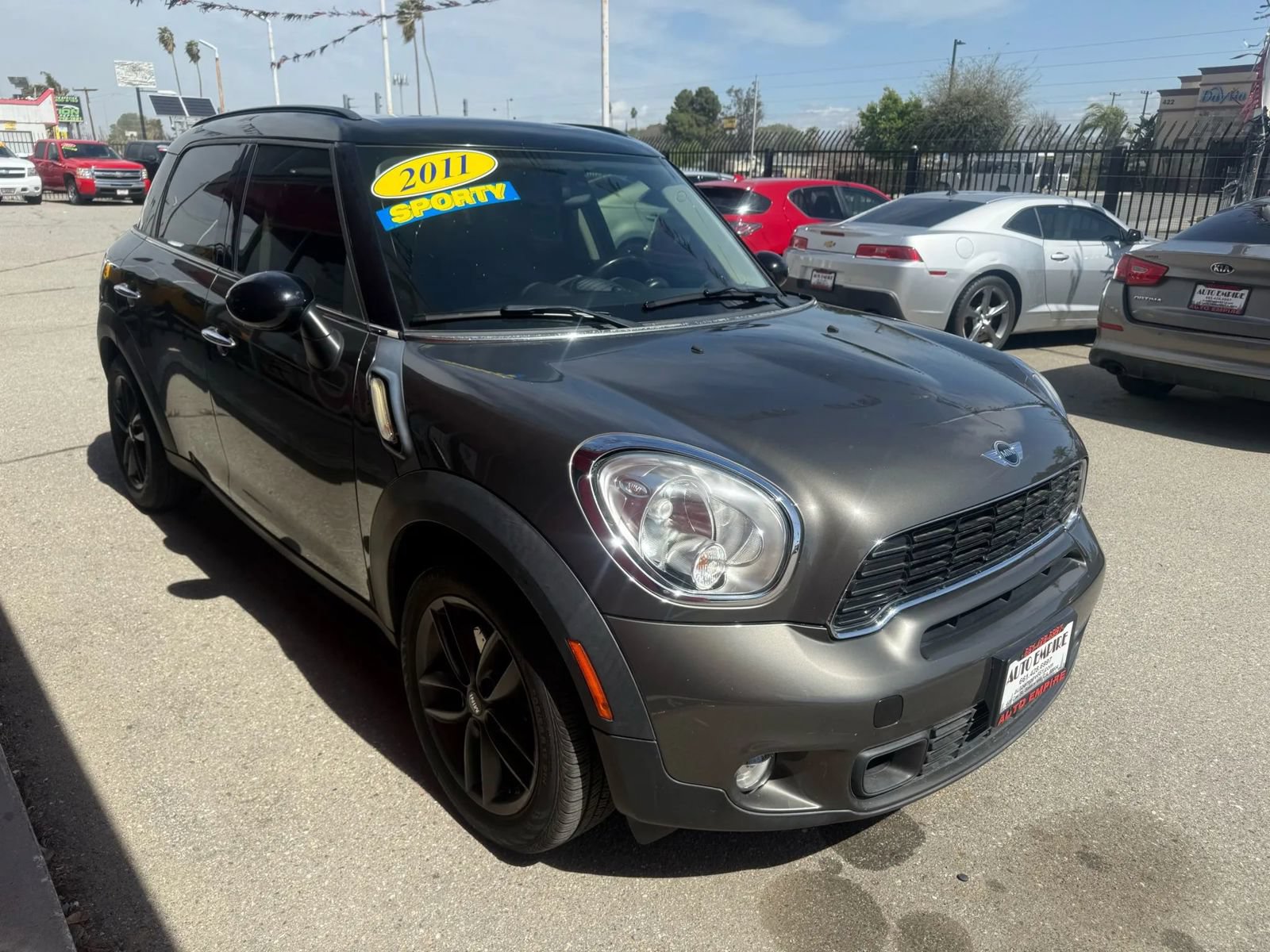 Used 2011 MINI Cooper Countryman S FWD image 6