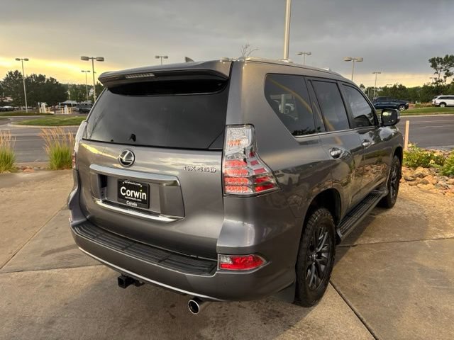 Used 2022 Lexus GX 460 Premium w/ Premium Package AWD/4WD image 9