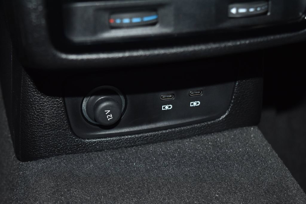 Certified 2025 Audi Q3 2.0T Premium w/ Convenience Package image 21