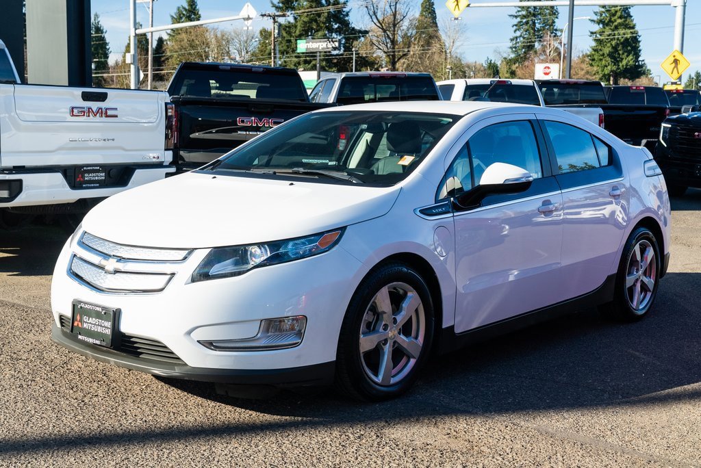 Used 2015 Chevrolet Volt Premium w/ Premium Trim Package image 3