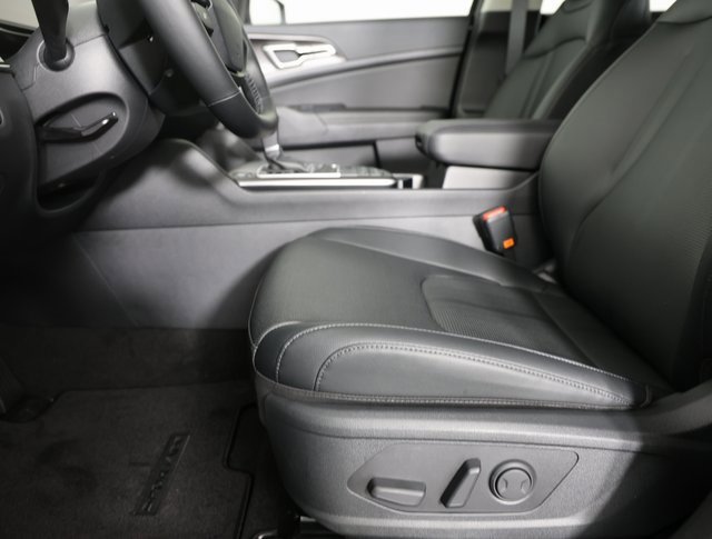 New 2026 Kia Sportage EX image 10