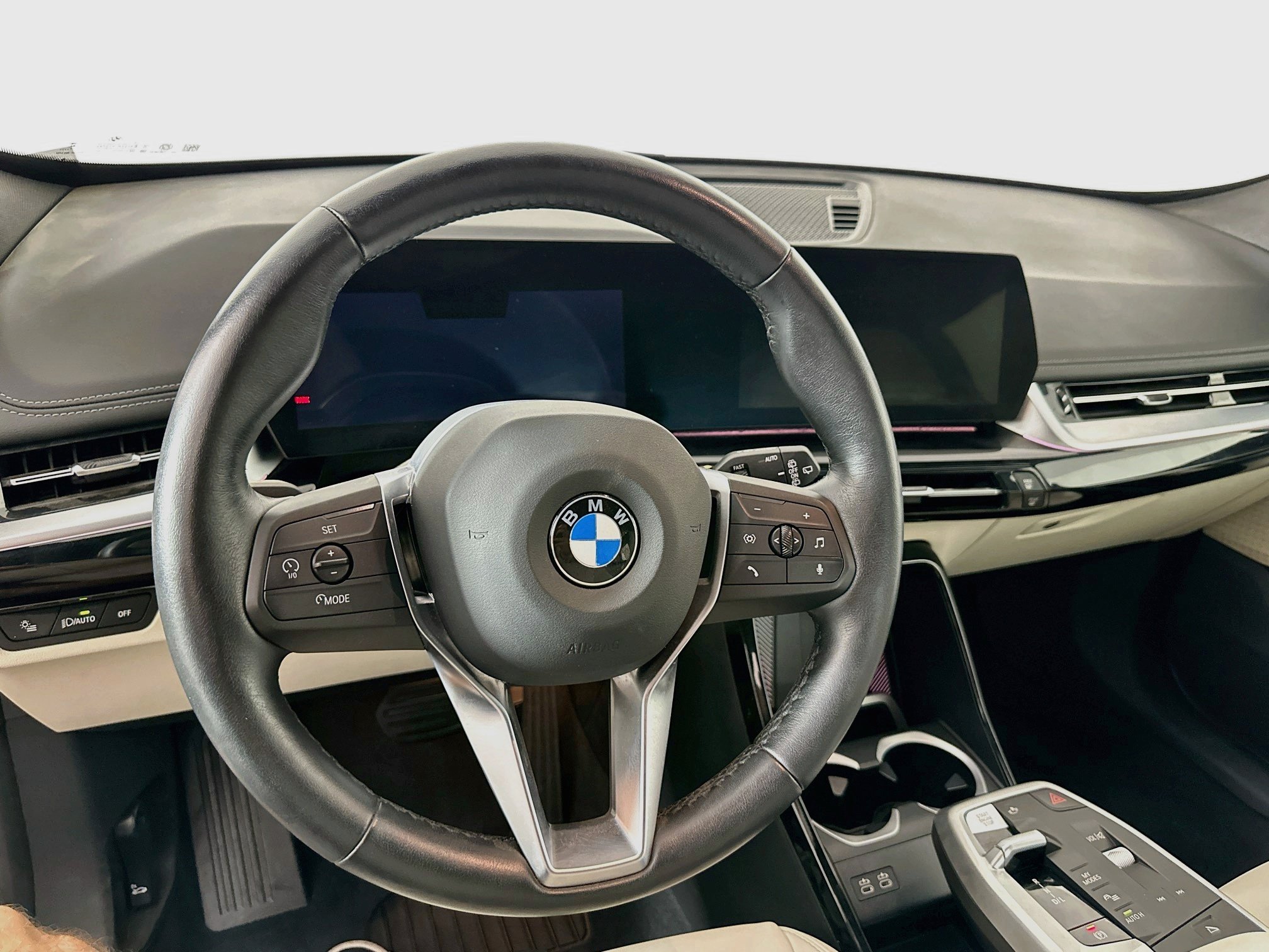 Used 2026 BMW X1 xDrive28i AWD/4WD image 18