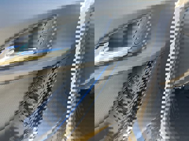 New 2026 Chevrolet Equinox LT image 24