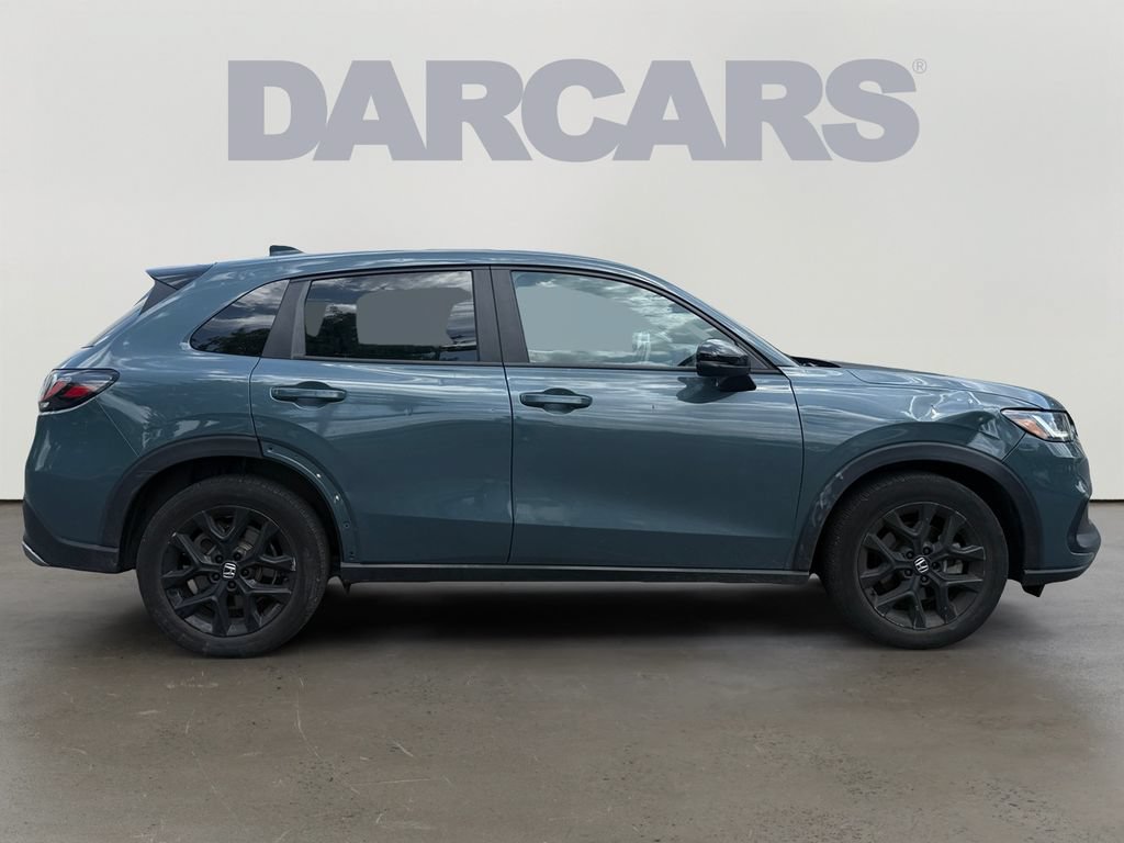 Used 2025 Honda HR-V Sport image 8