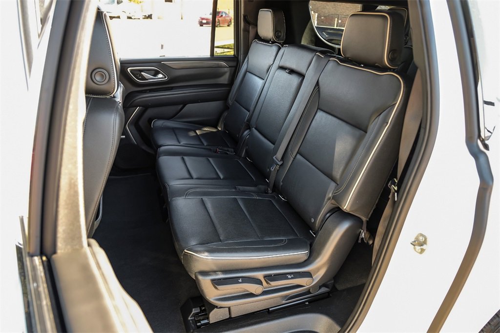 Used 2022 GMC Yukon XL SLT image 40