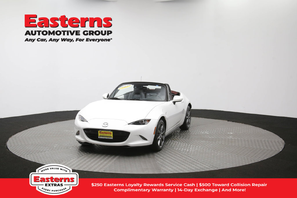 Used 2018 MAZDA MX-5 Miata Grand Touring RWD image 53