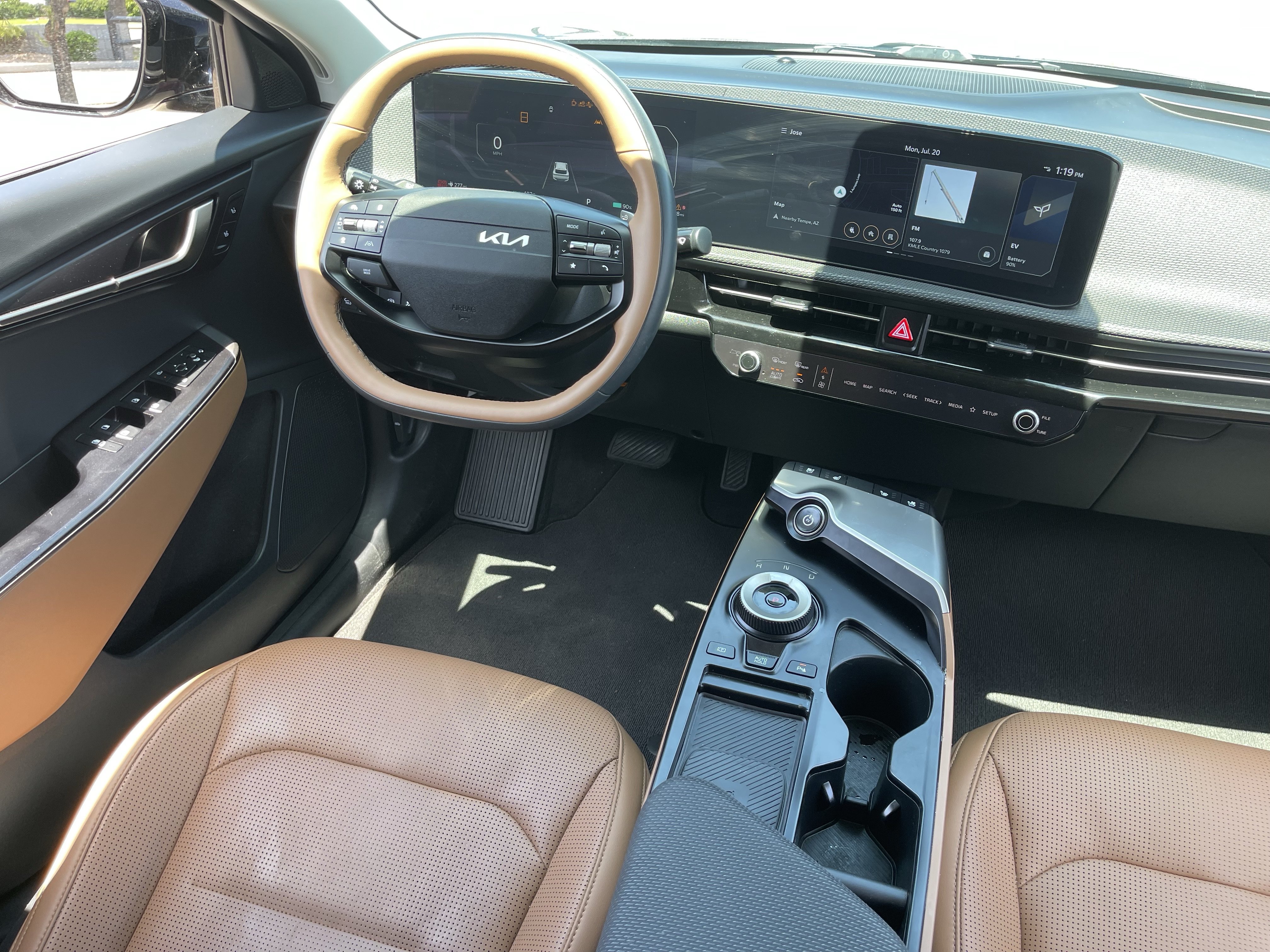 Certified 2025 Kia EV6 Wind RWD image 13