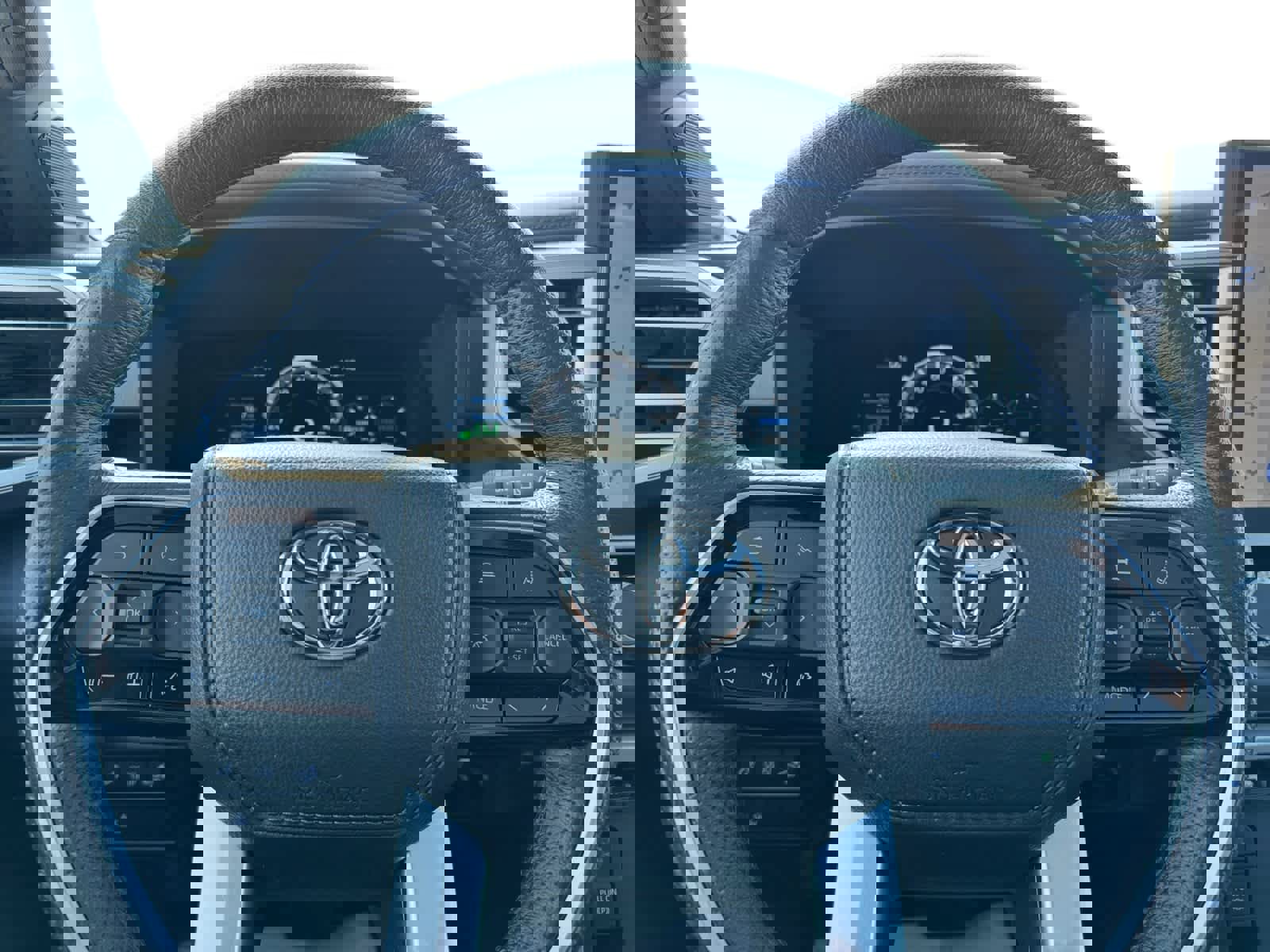 Used 2023 Toyota Sequoia Platinum image 20