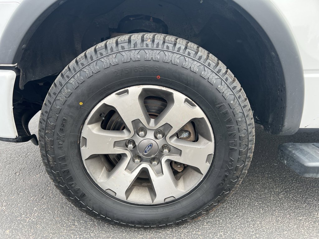 Used 2014 Ford F150 FX4 w/ Equipment Group 402A Luxury AWD/4WD image 9