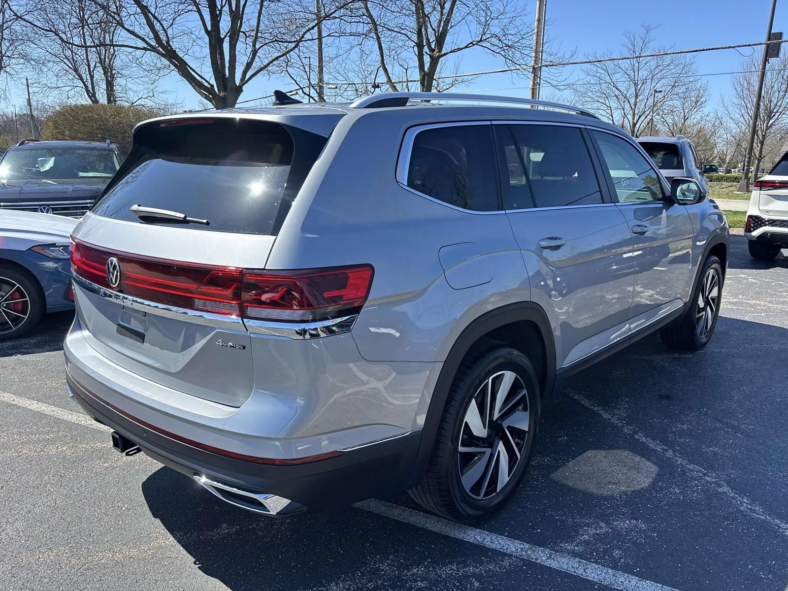 New 2026 Volkswagen Atlas SEL AWD/4WD image 5