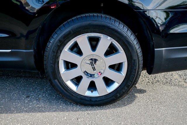 Used 2016 Lincoln MKT AWD image 28