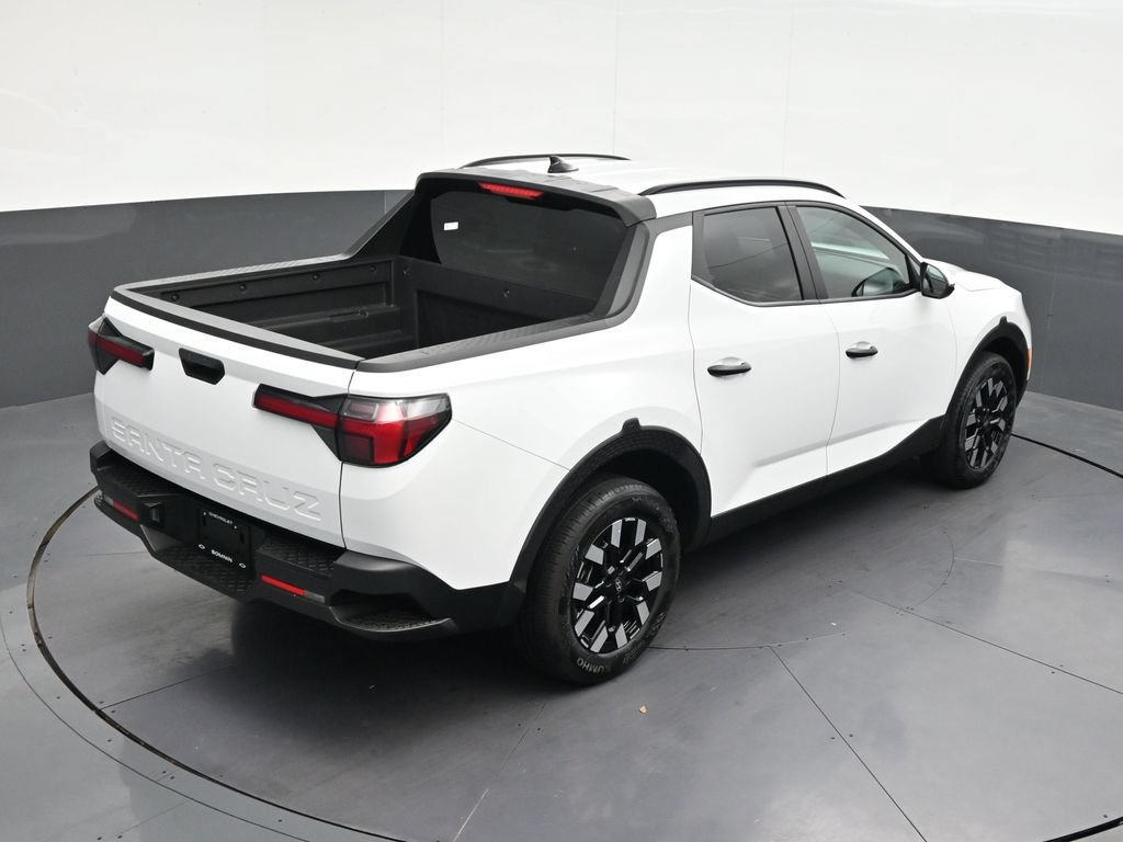 Used 2025 Hyundai Santa Cruz SEL FWD image 19