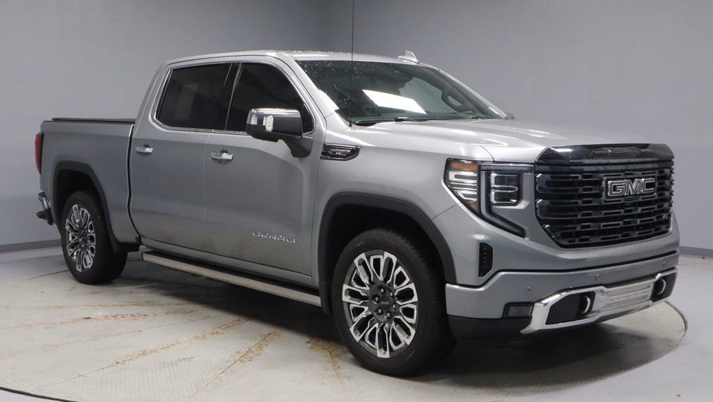 Used 2023 GMC Sierra 1500 Denali Ultimate AWD/4WD image 1