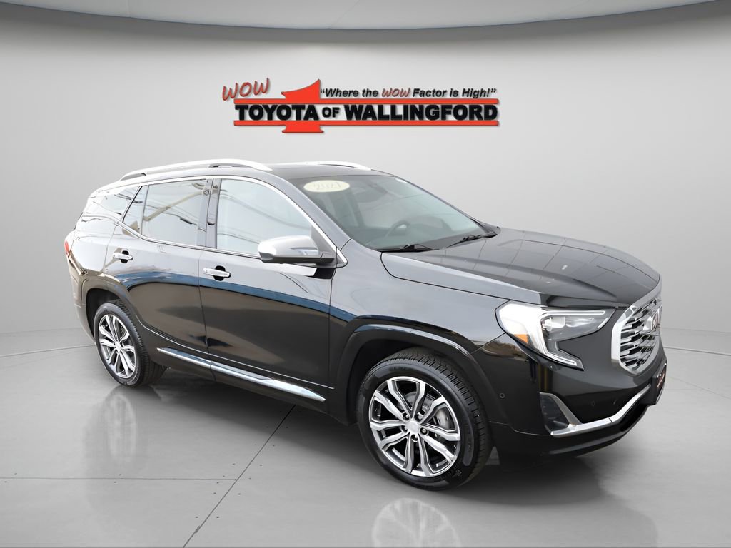Used 2021 GMC Terrain Denali w/ Denali Premium Package image 14