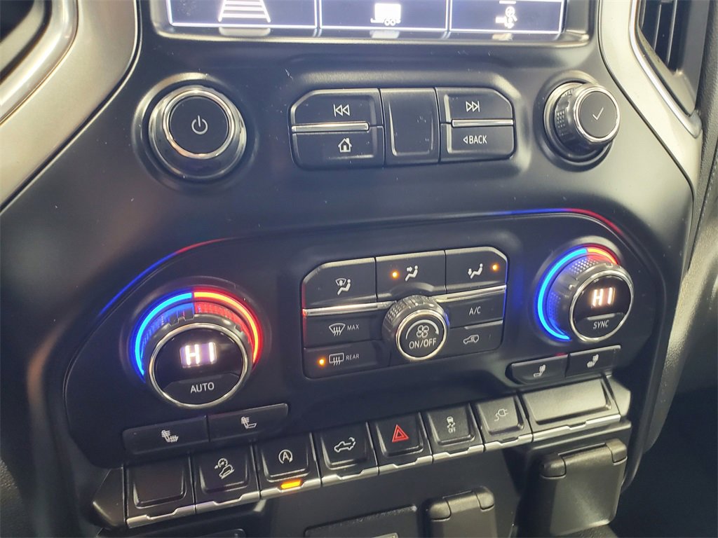 Used 2020 Chevrolet Silverado 1500 LT Trail Boss w/ Midnight Edition image 24