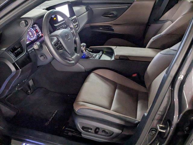 Used 2024 Lexus ES 350 w/ Premium Package FWD image 12