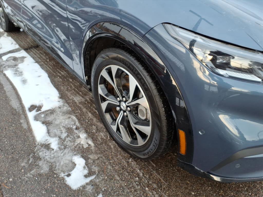 Certified 2021 Ford Mustang Mach-E Premium image 5