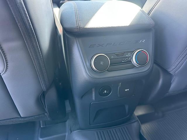 New 2025 Ford Explorer Active w/ Active Comfort Package image 19