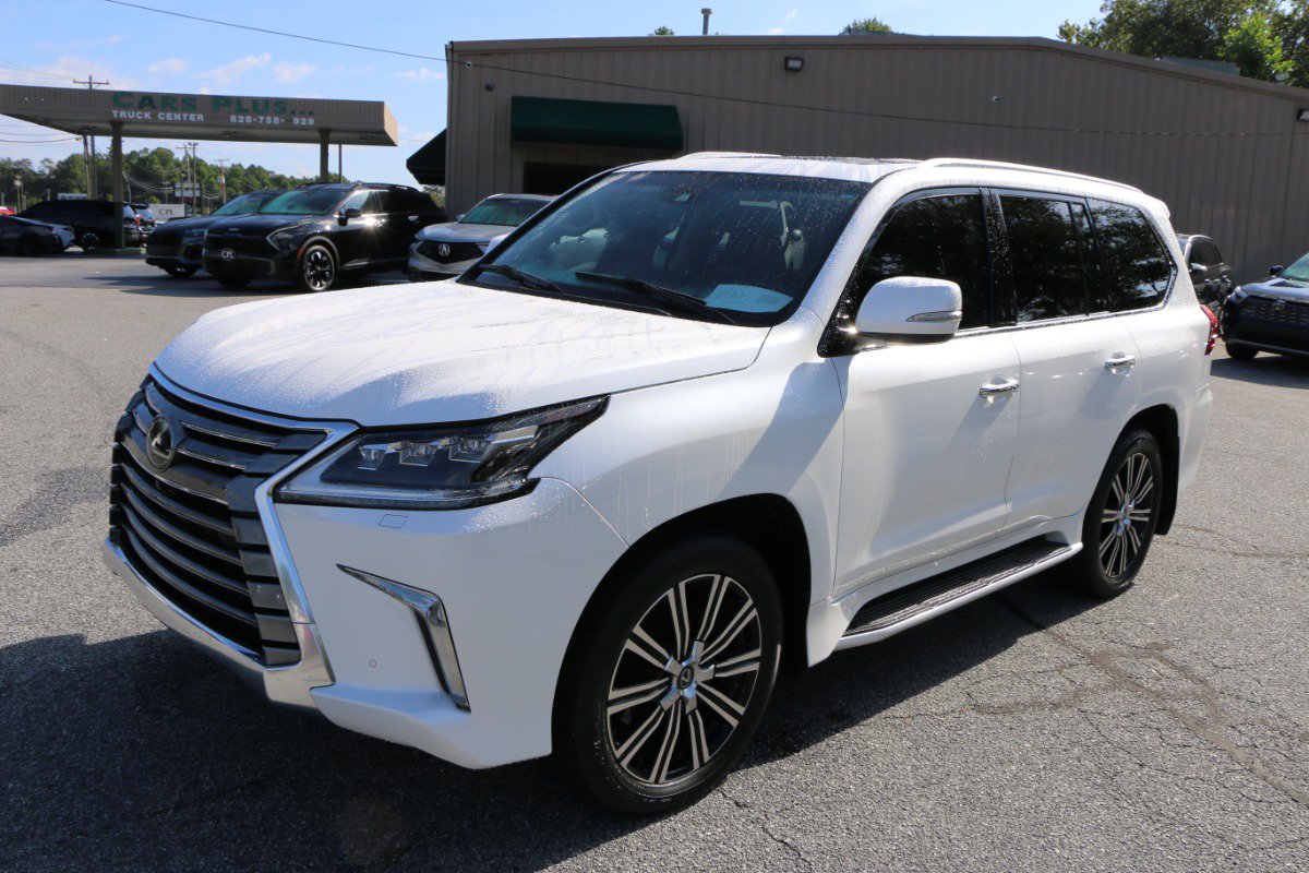 Used 2021 Lexus LX 570 4WD w/ Luxury Package image 1
