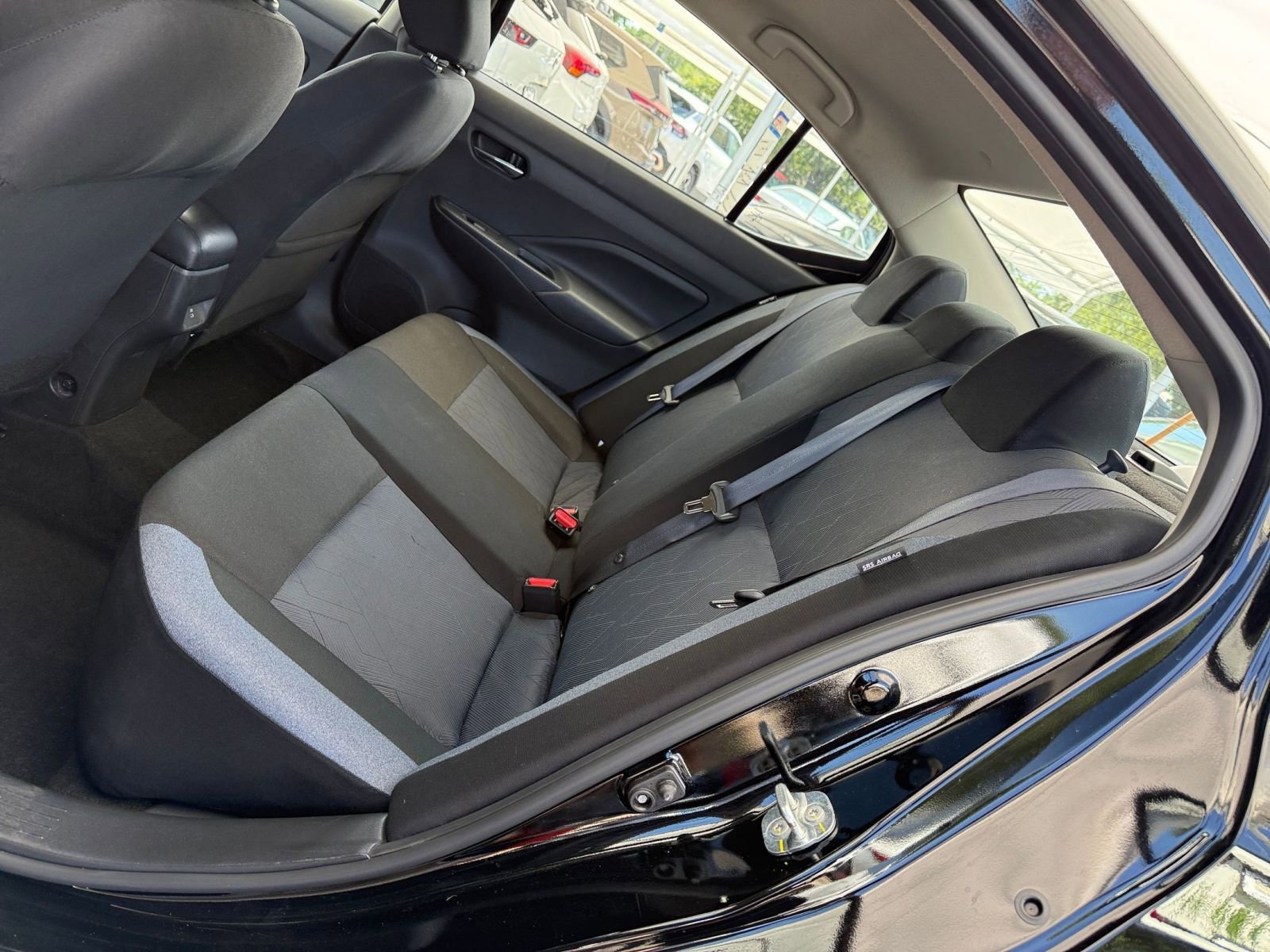 Used 2025 Nissan Versa SV FWD image 22