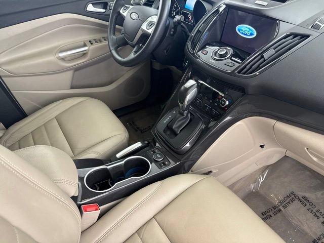 Used 2016 Ford Escape Titanium w/ Equipment Group 301A AWD/4WD image 23