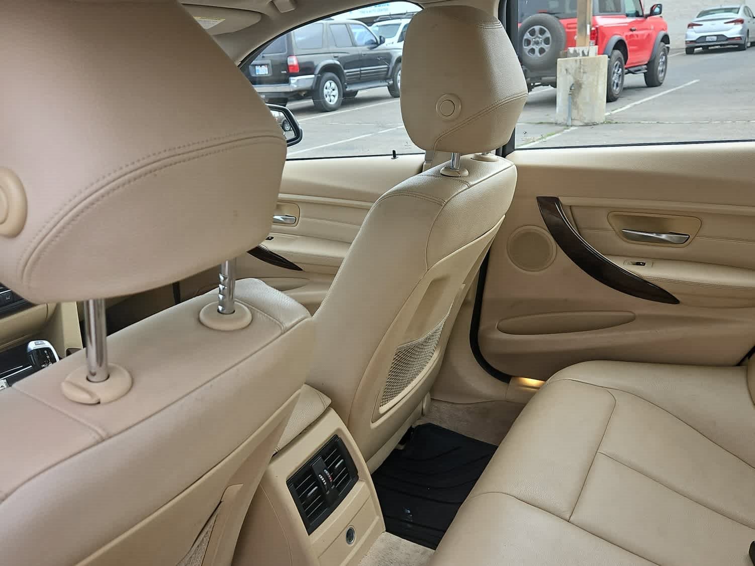 Used 2014 BMW 328i Sedan image 11