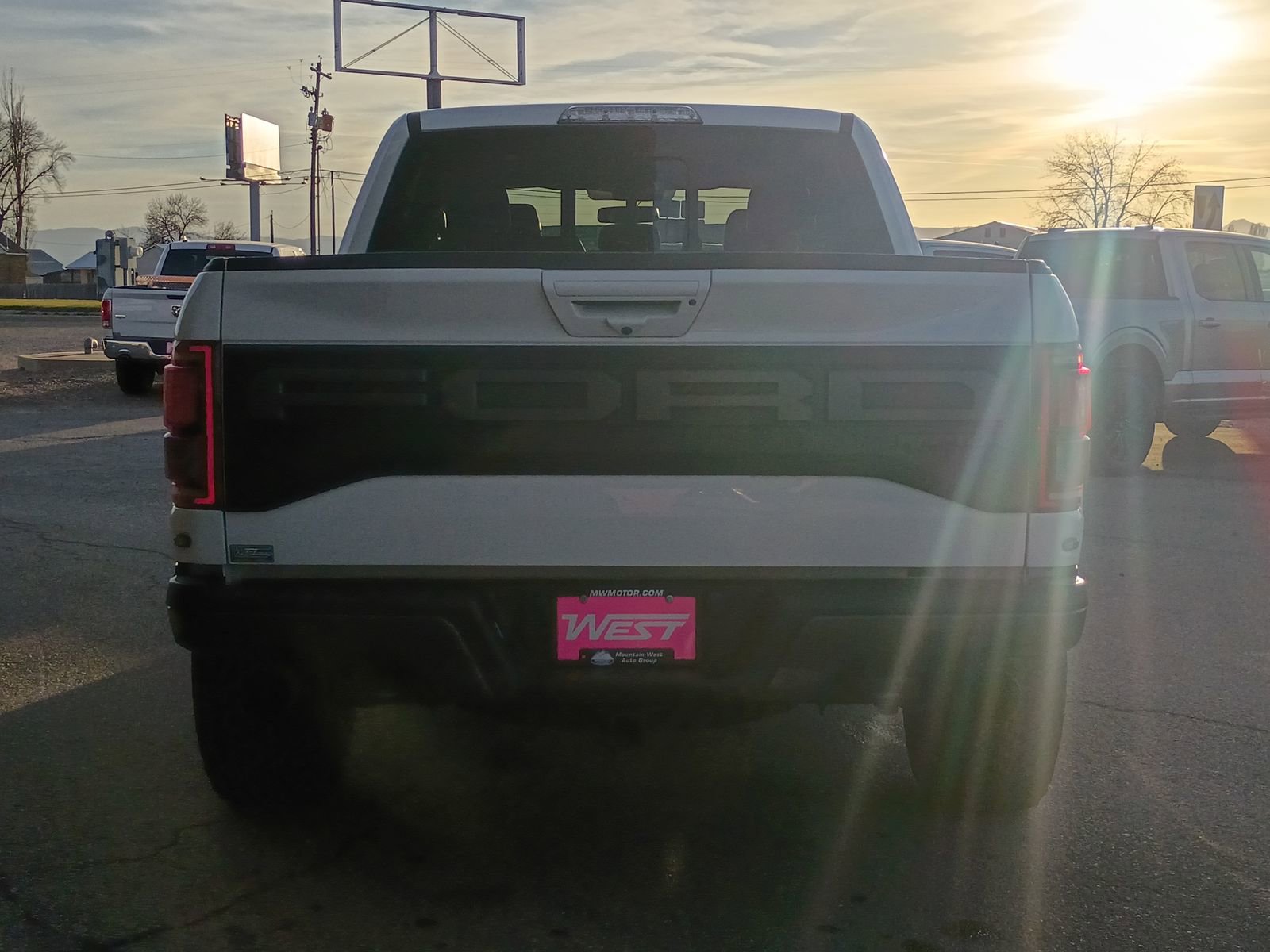 Used 2020 Ford F150 Raptor w/ Equipment Group 802A Luxury image 8