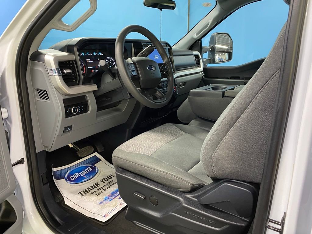 Used 2024 Ford F250 XLT image 14