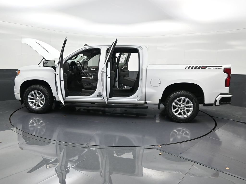 Used 2024 Chevrolet Silverado 1500 RST image 39