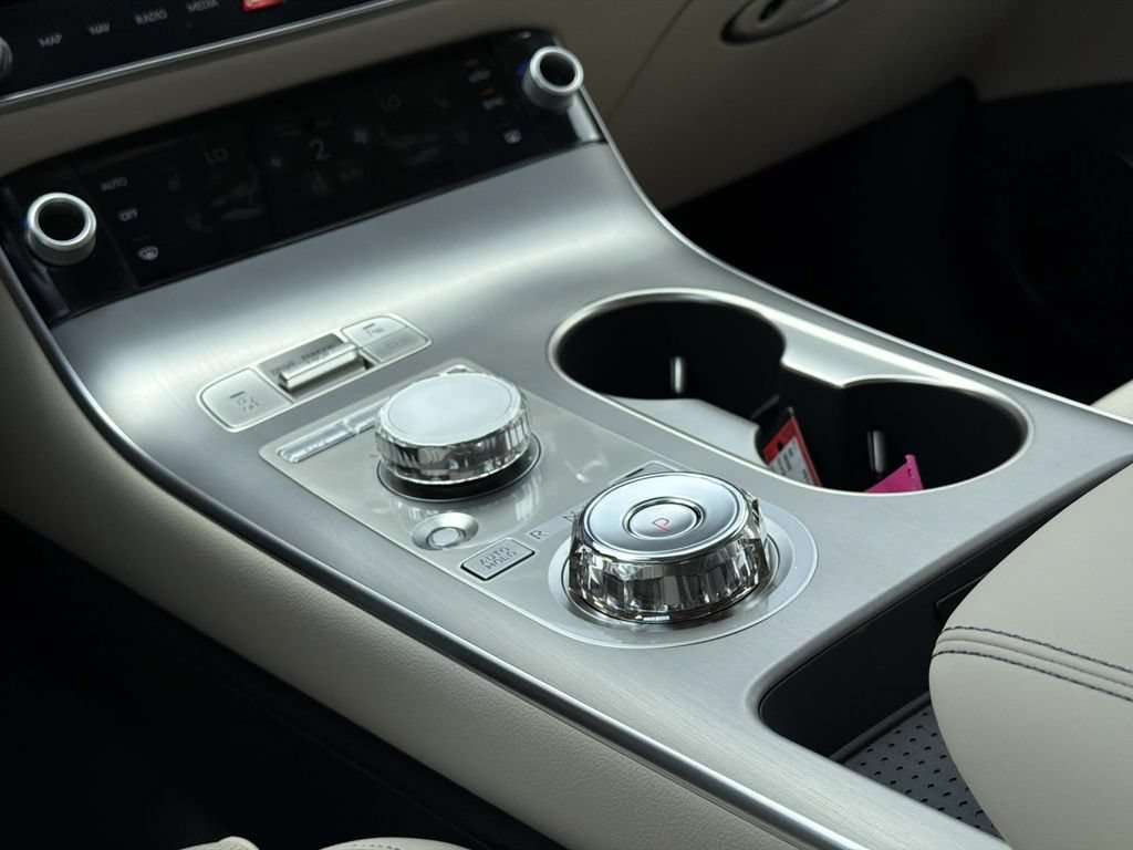 New 2026 Genesis GV70 2.5T Advanced AWD/4WD image 7