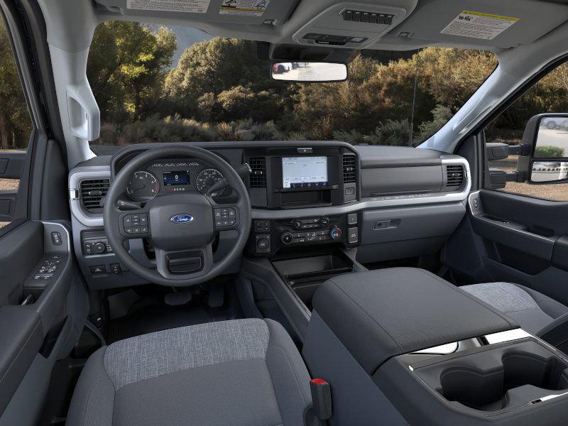 New 2026 Ford F450 XLT image 9
