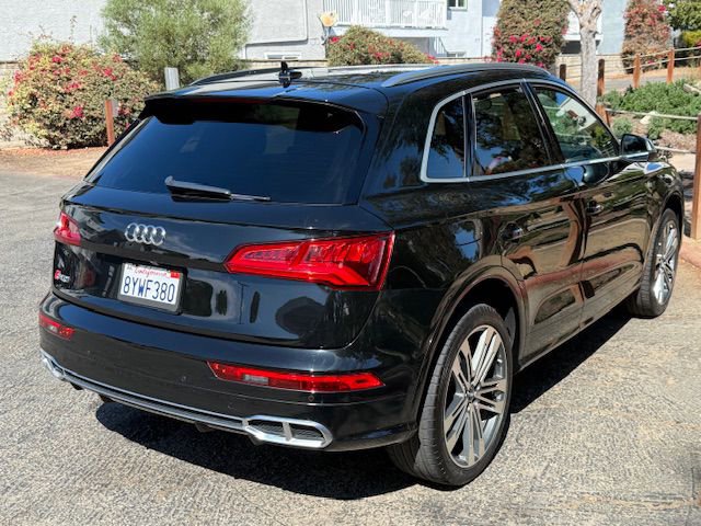 Used 2018 Audi SQ5 Premium Plus w/ Navigation Package image 31