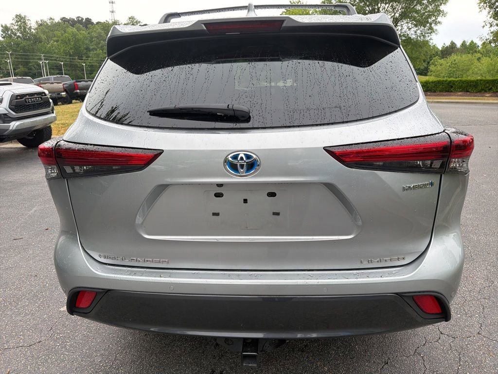 Used 2022 Toyota Highlander Limited AWD/4WD image 6