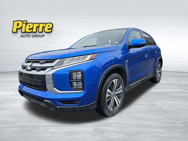 Used 2024 Mitsubishi Outlander Sport SE image 1